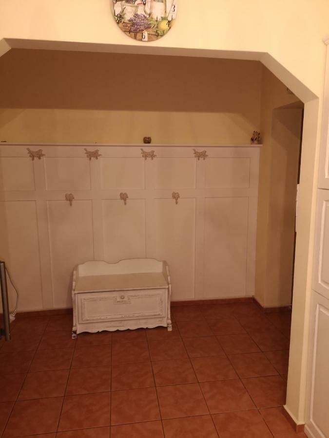 Chic Apartment Braila Bagian luar foto